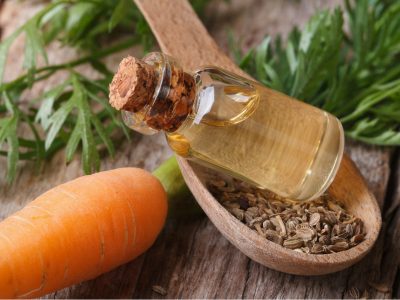 Huile essentielle de carotte : propriétés et bienfaits