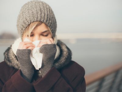 Combattre le rhume au naturel : les astuces incontournables