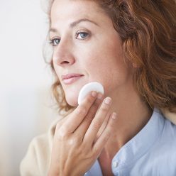 Layering peaux mixtes à grasses : votre routine naturelle