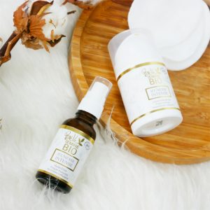 Le rituel soins anti-âge pour peaux matures
